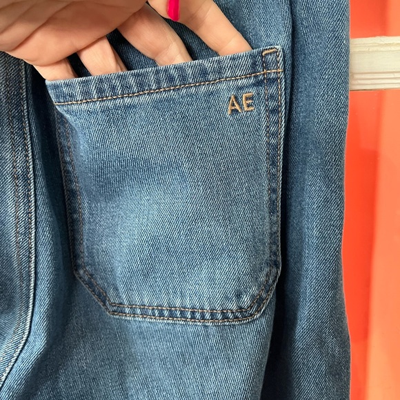 American Eagle Mom Jeans - Picture 3 of 6